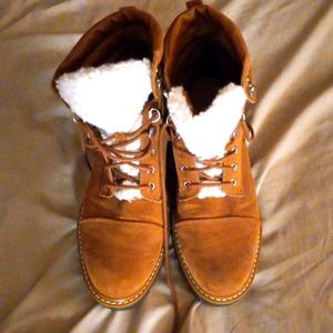 Time and Tru Fur boots
